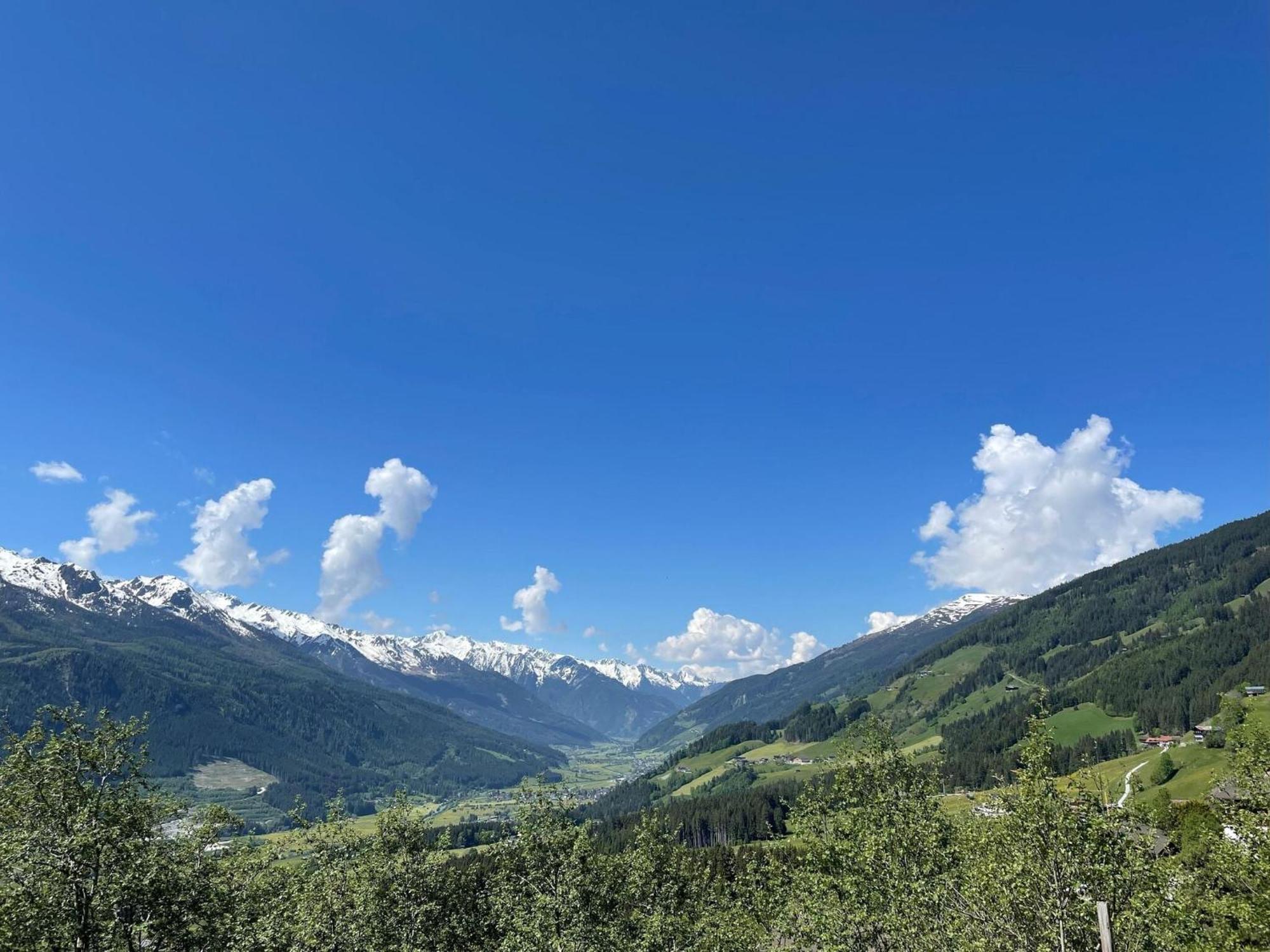 Flat Motzerngut,