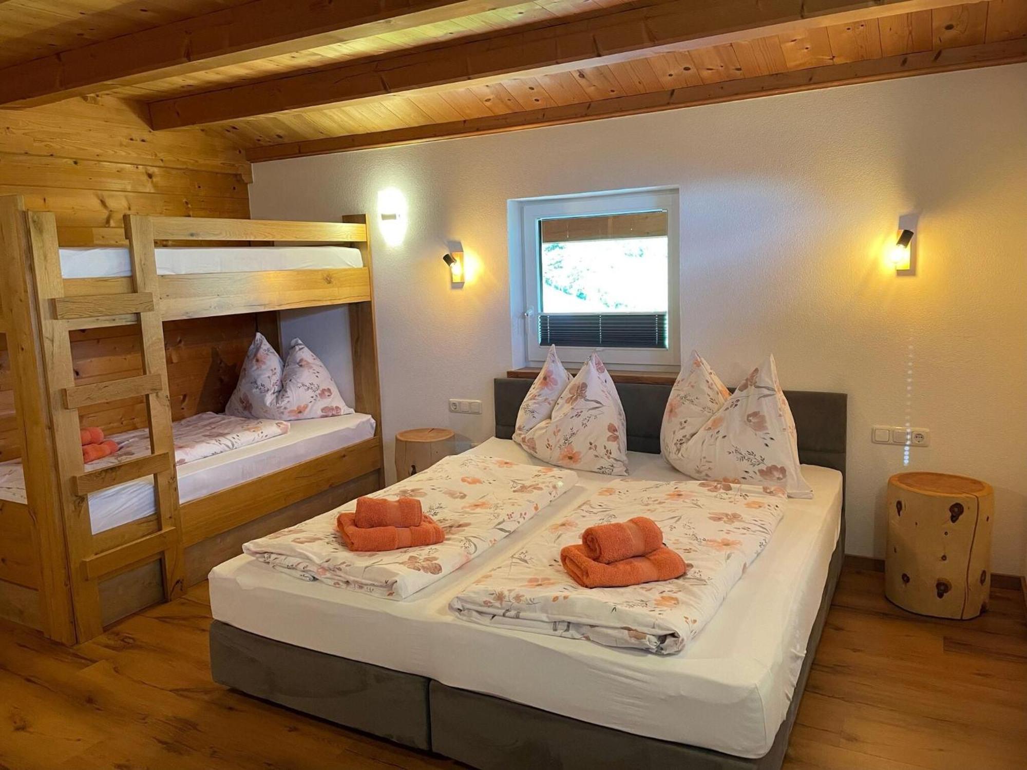 Flat Motzerngut, * Mittersill